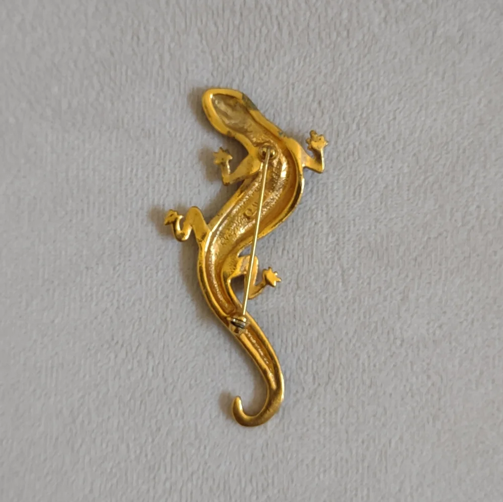 Vintage Lizard Pin Brooch Salamander